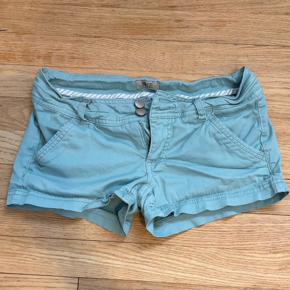 BKE Women's Aqua Shorts